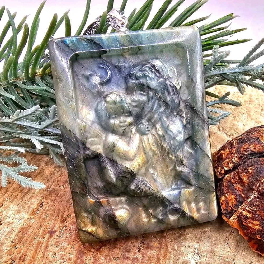 Nature Labradorite Baby Angel And Mother Pendant Necklace